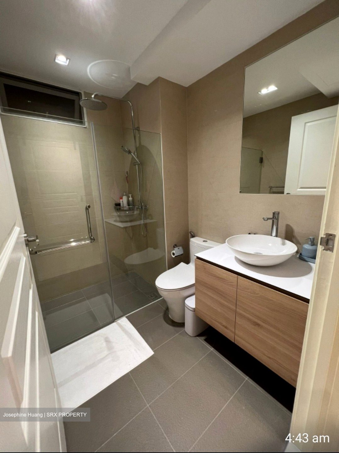 Shiro (D15), Apartment #520138771